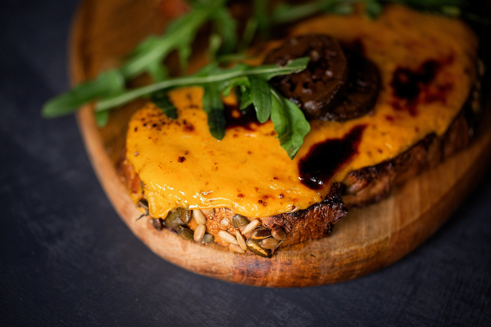 LEICESTERSHIRE RAREBIT ON DATE & WALNUT